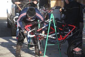 gallery Cyclocross à Lignières en Berry : la Coupe du Monde côté matos