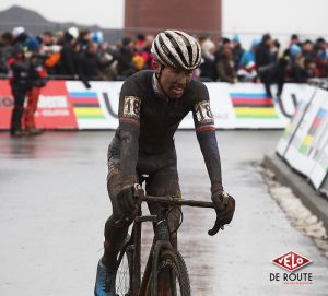 gallery Championnats du monde de cyclo-cross / De la boue, des crevaisons et Van Aert gagne à la fin