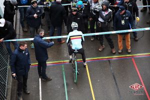 gallery Championnats du monde de cyclo-cross / De la boue, des crevaisons et Van Aert gagne à la fin