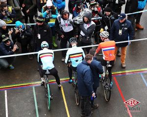 gallery Championnats du monde de cyclo-cross / De la boue, des crevaisons et Van Aert gagne à la fin