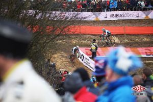 gallery Championnats du monde de cyclo-cross / De la boue, des crevaisons et Van Aert gagne à la fin