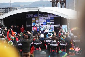 gallery Championnats du monde de cyclo-cross / De la boue, des crevaisons et Van Aert gagne à la fin