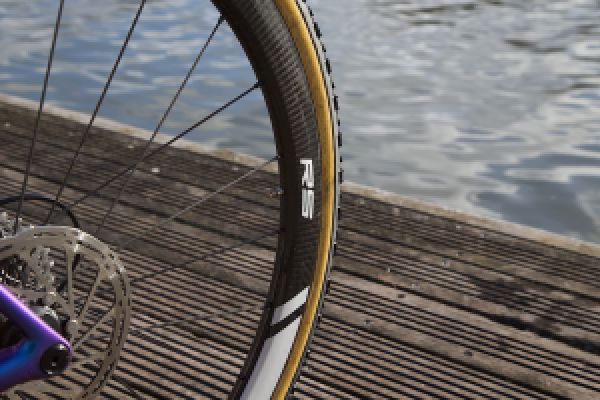 gallery Test : Legend Wheels RS III CX, la performance pour le cyclo-cross