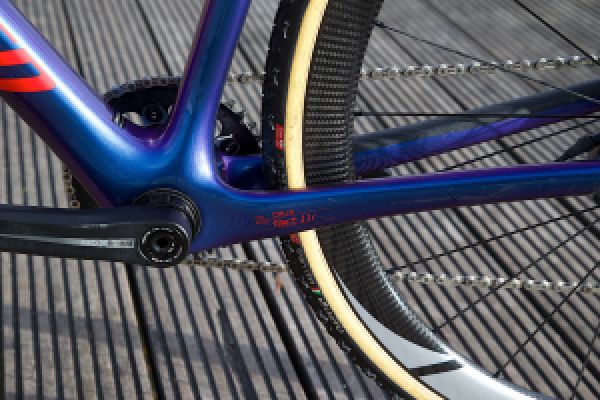 gallery Test : Legend Wheels RS III CX, la performance pour le cyclo-cross